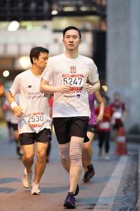 BIB: 5247, 201, 2530
                            <button type="button" onclick="openModal(5868824)" class="btn btn-primary btn-sm float-right btn-popup" data-toggle="modal" data-target=".modal-high-quality">
                        <i class="fas fa-shopping-cart"></i> Add to Cart
                    </button>
                                            <button type="button" onclick="isThisMe(5868824, true)" class="btn btn-success btn-sm float-right btn-popup btn-isme hidden" data-toggle="tooltip" data-placement="bottom" title="นี่คือรูปของคุณใช่ไหม คลิกที่นี่เพื่อเอาเข้าอัลบั้ม">
                        <i class="fas fa-plus"></i> Add to album
                    </button>
                    <button type="button" onclick="isThisMe(5868824, false)" class="btn btn-warning btn-sm float-right btn-popup btn-isnotme hidden">
                        <i class="fas fa-ban"></i> Remove from album
                    </button>