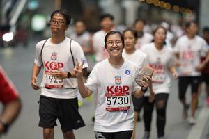 BIB: 1929, 5730
                            <button type="button" onclick="openModal(5879554)" class="btn btn-primary btn-sm float-right btn-popup" data-toggle="modal" data-target=".modal-high-quality">
                        <i class="fas fa-shopping-cart"></i> Add to Cart
                    </button>
                                            <button type="button" onclick="isThisMe(5879554, true)" class="btn btn-success btn-sm float-right btn-popup btn-isme hidden" data-toggle="tooltip" data-placement="bottom" title="นี่คือรูปของคุณใช่ไหม คลิกที่นี่เพื่อเอาเข้าอัลบั้ม">
                        <i class="fas fa-plus"></i> Add to album
                    </button>
                    <button type="button" onclick="isThisMe(5879554, false)" class="btn btn-warning btn-sm float-right btn-popup btn-isnotme hidden">
                        <i class="fas fa-ban"></i> Remove from album
                    </button>