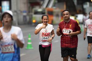 BIB: 472, 3645
                            <button type="button" onclick="openModal(5872367)" class="btn btn-primary btn-sm float-right btn-popup" data-toggle="modal" data-target=".modal-high-quality">
                        <i class="fas fa-shopping-cart"></i> Add to Cart
                    </button>
                                            <button type="button" onclick="isThisMe(5872367, true)" class="btn btn-success btn-sm float-right btn-popup btn-isme hidden" data-toggle="tooltip" data-placement="bottom" title="นี่คือรูปของคุณใช่ไหม คลิกที่นี่เพื่อเอาเข้าอัลบั้ม">
                        <i class="fas fa-plus"></i> Add to album
                    </button>
                    <button type="button" onclick="isThisMe(5872367, false)" class="btn btn-warning btn-sm float-right btn-popup btn-isnotme hidden">
                        <i class="fas fa-ban"></i> Remove from album
                    </button>