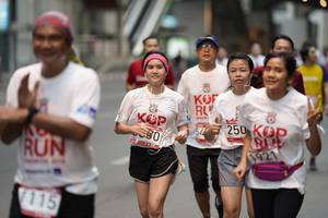 BIB: 250, 1921, 115
                            <button type="button" onclick="openModal(5876575)" class="btn btn-primary btn-sm float-right btn-popup" data-toggle="modal" data-target=".modal-high-quality">
                        <i class="fas fa-shopping-cart"></i> Add to Cart
                    </button>
                                            <button type="button" onclick="isThisMe(5876575, true)" class="btn btn-success btn-sm float-right btn-popup btn-isme hidden" data-toggle="tooltip" data-placement="bottom" title="นี่คือรูปของคุณใช่ไหม คลิกที่นี่เพื่อเอาเข้าอัลบั้ม">
                        <i class="fas fa-plus"></i> Add to album
                    </button>
                    <button type="button" onclick="isThisMe(5876575, false)" class="btn btn-warning btn-sm float-right btn-popup btn-isnotme hidden">
                        <i class="fas fa-ban"></i> Remove from album
                    </button>