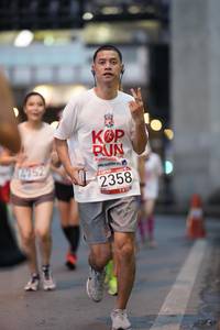 BIB: 452, 2358
                            <button type="button" onclick="openModal(5864897)" class="btn btn-primary btn-sm float-right btn-popup" data-toggle="modal" data-target=".modal-high-quality">
                        <i class="fas fa-shopping-cart"></i> Add to Cart
                    </button>
                                            <button type="button" onclick="isThisMe(5864897, true)" class="btn btn-success btn-sm float-right btn-popup btn-isme hidden" data-toggle="tooltip" data-placement="bottom" title="นี่คือรูปของคุณใช่ไหม คลิกที่นี่เพื่อเอาเข้าอัลบั้ม">
                        <i class="fas fa-plus"></i> Add to album
                    </button>
                    <button type="button" onclick="isThisMe(5864897, false)" class="btn btn-warning btn-sm float-right btn-popup btn-isnotme hidden">
                        <i class="fas fa-ban"></i> Remove from album
                    </button>