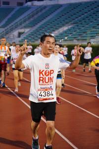 BIB: 4384
                            <button type="button" onclick="openModal(6097931)" class="btn btn-primary btn-sm float-right btn-popup" data-toggle="modal" data-target=".modal-high-quality">
                        <i class="fas fa-shopping-cart"></i> Add to Cart
                    </button>
                                            <button type="button" onclick="isThisMe(6097931, true)" class="btn btn-success btn-sm float-right btn-popup btn-isme hidden" data-toggle="tooltip" data-placement="bottom" title="นี่คือรูปของคุณใช่ไหม คลิกที่นี่เพื่อเอาเข้าอัลบั้ม">
                        <i class="fas fa-plus"></i> Add to album
                    </button>
                    <button type="button" onclick="isThisMe(6097931, false)" class="btn btn-warning btn-sm float-right btn-popup btn-isnotme hidden">
                        <i class="fas fa-ban"></i> Remove from album
                    </button>