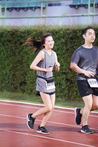 BIB: 8097
                            <button type="button" onclick="openModal(6097695)" class="btn btn-primary btn-sm float-right btn-popup" data-toggle="modal" data-target=".modal-high-quality">
                        <i class="fas fa-shopping-cart"></i> Add to Cart
                    </button>
                                            <button type="button" onclick="isThisMe(6097695, true)" class="btn btn-success btn-sm float-right btn-popup btn-isme hidden" data-toggle="tooltip" data-placement="bottom" title="นี่คือรูปของคุณใช่ไหม คลิกที่นี่เพื่อเอาเข้าอัลบั้ม">
                        <i class="fas fa-plus"></i> Add to album
                    </button>
                    <button type="button" onclick="isThisMe(6097695, false)" class="btn btn-warning btn-sm float-right btn-popup btn-isnotme hidden">
                        <i class="fas fa-ban"></i> Remove from album
                    </button>