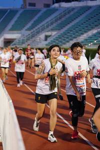 BIB: 
                            <button type="button" onclick="openModal(6097922)" class="btn btn-primary btn-sm float-right btn-popup" data-toggle="modal" data-target=".modal-high-quality">
                        <i class="fas fa-shopping-cart"></i> Add to Cart
                    </button>
                                            <button type="button" onclick="isThisMe(6097922, true)" class="btn btn-success btn-sm float-right btn-popup btn-isme hidden" data-toggle="tooltip" data-placement="bottom" title="นี่คือรูปของคุณใช่ไหม คลิกที่นี่เพื่อเอาเข้าอัลบั้ม">
                        <i class="fas fa-plus"></i> Add to album
                    </button>
                    <button type="button" onclick="isThisMe(6097922, false)" class="btn btn-warning btn-sm float-right btn-popup btn-isnotme hidden">
                        <i class="fas fa-ban"></i> Remove from album
                    </button>