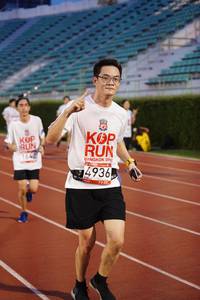 BIB: 1642, 201, 4936
                            <button type="button" onclick="openModal(6097957)" class="btn btn-primary btn-sm float-right btn-popup" data-toggle="modal" data-target=".modal-high-quality">
                        <i class="fas fa-shopping-cart"></i> Add to Cart
                    </button>
                                            <button type="button" onclick="isThisMe(6097957, true)" class="btn btn-success btn-sm float-right btn-popup btn-isme hidden" data-toggle="tooltip" data-placement="bottom" title="นี่คือรูปของคุณใช่ไหม คลิกที่นี่เพื่อเอาเข้าอัลบั้ม">
                        <i class="fas fa-plus"></i> Add to album
                    </button>
                    <button type="button" onclick="isThisMe(6097957, false)" class="btn btn-warning btn-sm float-right btn-popup btn-isnotme hidden">
                        <i class="fas fa-ban"></i> Remove from album
                    </button>