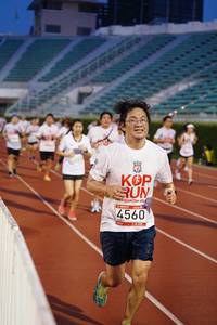 BIB: 4560
                            <button type="button" onclick="openModal(6097764)" class="btn btn-primary btn-sm float-right btn-popup" data-toggle="modal" data-target=".modal-high-quality">
                        <i class="fas fa-shopping-cart"></i> Add to Cart
                    </button>
                                            <button type="button" onclick="isThisMe(6097764, true)" class="btn btn-success btn-sm float-right btn-popup btn-isme hidden" data-toggle="tooltip" data-placement="bottom" title="นี่คือรูปของคุณใช่ไหม คลิกที่นี่เพื่อเอาเข้าอัลบั้ม">
                        <i class="fas fa-plus"></i> Add to album
                    </button>
                    <button type="button" onclick="isThisMe(6097764, false)" class="btn btn-warning btn-sm float-right btn-popup btn-isnotme hidden">
                        <i class="fas fa-ban"></i> Remove from album
                    </button>