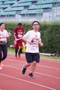 BIB: 1524, 5442
                            <button type="button" onclick="openModal(5927699)" class="btn btn-primary btn-sm float-right btn-popup" data-toggle="modal" data-target=".modal-high-quality">
                        <i class="fas fa-shopping-cart"></i> Add to Cart
                    </button>
                                            <button type="button" onclick="isThisMe(5927699, true)" class="btn btn-success btn-sm float-right btn-popup btn-isme hidden" data-toggle="tooltip" data-placement="bottom" title="นี่คือรูปของคุณใช่ไหม คลิกที่นี่เพื่อเอาเข้าอัลบั้ม">
                        <i class="fas fa-plus"></i> Add to album
                    </button>
                    <button type="button" onclick="isThisMe(5927699, false)" class="btn btn-warning btn-sm float-right btn-popup btn-isnotme hidden">
                        <i class="fas fa-ban"></i> Remove from album
                    </button>