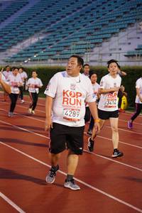 BIB: 3414, 4289
                            <button type="button" onclick="openModal(6098412)" class="btn btn-primary btn-sm float-right btn-popup" data-toggle="modal" data-target=".modal-high-quality">
                        <i class="fas fa-shopping-cart"></i> Add to Cart
                    </button>
                                            <button type="button" onclick="isThisMe(6098412, true)" class="btn btn-success btn-sm float-right btn-popup btn-isme hidden" data-toggle="tooltip" data-placement="bottom" title="นี่คือรูปของคุณใช่ไหม คลิกที่นี่เพื่อเอาเข้าอัลบั้ม">
                        <i class="fas fa-plus"></i> Add to album
                    </button>
                    <button type="button" onclick="isThisMe(6098412, false)" class="btn btn-warning btn-sm float-right btn-popup btn-isnotme hidden">
                        <i class="fas fa-ban"></i> Remove from album
                    </button>