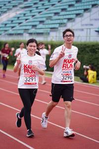 BIB: 3290, 3291
                            <button type="button" onclick="openModal(5921195)" class="btn btn-primary btn-sm float-right btn-popup" data-toggle="modal" data-target=".modal-high-quality">
                        <i class="fas fa-shopping-cart"></i> Add to Cart
                    </button>
                                            <button type="button" onclick="isThisMe(5921195, true)" class="btn btn-success btn-sm float-right btn-popup btn-isme hidden" data-toggle="tooltip" data-placement="bottom" title="นี่คือรูปของคุณใช่ไหม คลิกที่นี่เพื่อเอาเข้าอัลบั้ม">
                        <i class="fas fa-plus"></i> Add to album
                    </button>
                    <button type="button" onclick="isThisMe(5921195, false)" class="btn btn-warning btn-sm float-right btn-popup btn-isnotme hidden">
                        <i class="fas fa-ban"></i> Remove from album
                    </button>