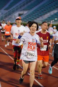 BIB: 0213, 9082
                            <button type="button" onclick="openModal(6097792)" class="btn btn-primary btn-sm float-right btn-popup" data-toggle="modal" data-target=".modal-high-quality">
                        <i class="fas fa-shopping-cart"></i> Add to Cart
                    </button>
                                            <button type="button" onclick="isThisMe(6097792, true)" class="btn btn-success btn-sm float-right btn-popup btn-isme hidden" data-toggle="tooltip" data-placement="bottom" title="นี่คือรูปของคุณใช่ไหม คลิกที่นี่เพื่อเอาเข้าอัลบั้ม">
                        <i class="fas fa-plus"></i> Add to album
                    </button>
                    <button type="button" onclick="isThisMe(6097792, false)" class="btn btn-warning btn-sm float-right btn-popup btn-isnotme hidden">
                        <i class="fas fa-ban"></i> Remove from album
                    </button>