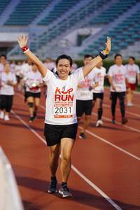 BIB: 201, 2031
                            <button type="button" onclick="openModal(6098750)" class="btn btn-primary btn-sm float-right btn-popup" data-toggle="modal" data-target=".modal-high-quality">
                        <i class="fas fa-shopping-cart"></i> Add to Cart
                    </button>
                                            <button type="button" onclick="isThisMe(6098750, true)" class="btn btn-success btn-sm float-right btn-popup btn-isme hidden" data-toggle="tooltip" data-placement="bottom" title="นี่คือรูปของคุณใช่ไหม คลิกที่นี่เพื่อเอาเข้าอัลบั้ม">
                        <i class="fas fa-plus"></i> Add to album
                    </button>
                    <button type="button" onclick="isThisMe(6098750, false)" class="btn btn-warning btn-sm float-right btn-popup btn-isnotme hidden">
                        <i class="fas fa-ban"></i> Remove from album
                    </button>