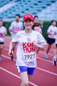 BIB: 7927
                            <button type="button" onclick="openModal(6090668)" class="btn btn-primary btn-sm float-right btn-popup" data-toggle="modal" data-target=".modal-high-quality">
                        <i class="fas fa-shopping-cart"></i> Add to Cart
                    </button>
                                            <button type="button" onclick="isThisMe(6090668, true)" class="btn btn-success btn-sm float-right btn-popup btn-isme hidden" data-toggle="tooltip" data-placement="bottom" title="นี่คือรูปของคุณใช่ไหม คลิกที่นี่เพื่อเอาเข้าอัลบั้ม">
                        <i class="fas fa-plus"></i> Add to album
                    </button>
                    <button type="button" onclick="isThisMe(6090668, false)" class="btn btn-warning btn-sm float-right btn-popup btn-isnotme hidden">
                        <i class="fas fa-ban"></i> Remove from album
                    </button>