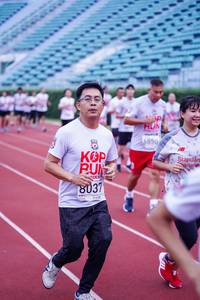 BIB: 6850, 8037
                            <button type="button" onclick="openModal(6090588)" class="btn btn-primary btn-sm float-right btn-popup" data-toggle="modal" data-target=".modal-high-quality">
                        <i class="fas fa-shopping-cart"></i> Add to Cart
                    </button>
                                            <button type="button" onclick="isThisMe(6090588, true)" class="btn btn-success btn-sm float-right btn-popup btn-isme hidden" data-toggle="tooltip" data-placement="bottom" title="นี่คือรูปของคุณใช่ไหม คลิกที่นี่เพื่อเอาเข้าอัลบั้ม">
                        <i class="fas fa-plus"></i> Add to album
                    </button>
                    <button type="button" onclick="isThisMe(6090588, false)" class="btn btn-warning btn-sm float-right btn-popup btn-isnotme hidden">
                        <i class="fas fa-ban"></i> Remove from album
                    </button>