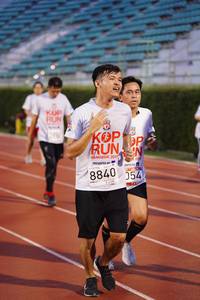 BIB: 201, 8840
                            <button type="button" onclick="openModal(6098752)" class="btn btn-primary btn-sm float-right btn-popup" data-toggle="modal" data-target=".modal-high-quality">
                        <i class="fas fa-shopping-cart"></i> Add to Cart
                    </button>
                                            <button type="button" onclick="isThisMe(6098752, true)" class="btn btn-success btn-sm float-right btn-popup btn-isme hidden" data-toggle="tooltip" data-placement="bottom" title="นี่คือรูปของคุณใช่ไหม คลิกที่นี่เพื่อเอาเข้าอัลบั้ม">
                        <i class="fas fa-plus"></i> Add to album
                    </button>
                    <button type="button" onclick="isThisMe(6098752, false)" class="btn btn-warning btn-sm float-right btn-popup btn-isnotme hidden">
                        <i class="fas fa-ban"></i> Remove from album
                    </button>