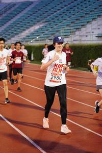 BIB: 2980
                            <button type="button" onclick="openModal(6098091)" class="btn btn-primary btn-sm float-right btn-popup" data-toggle="modal" data-target=".modal-high-quality">
                        <i class="fas fa-shopping-cart"></i> Add to Cart
                    </button>
                                            <button type="button" onclick="isThisMe(6098091, true)" class="btn btn-success btn-sm float-right btn-popup btn-isme hidden" data-toggle="tooltip" data-placement="bottom" title="นี่คือรูปของคุณใช่ไหม คลิกที่นี่เพื่อเอาเข้าอัลบั้ม">
                        <i class="fas fa-plus"></i> Add to album
                    </button>
                    <button type="button" onclick="isThisMe(6098091, false)" class="btn btn-warning btn-sm float-right btn-popup btn-isnotme hidden">
                        <i class="fas fa-ban"></i> Remove from album
                    </button>