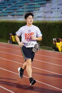 BIB: 8316
                            <button type="button" onclick="openModal(6097604)" class="btn btn-primary btn-sm float-right btn-popup" data-toggle="modal" data-target=".modal-high-quality">
                        <i class="fas fa-shopping-cart"></i> Add to Cart
                    </button>
                                            <button type="button" onclick="isThisMe(6097604, true)" class="btn btn-success btn-sm float-right btn-popup btn-isme hidden" data-toggle="tooltip" data-placement="bottom" title="นี่คือรูปของคุณใช่ไหม คลิกที่นี่เพื่อเอาเข้าอัลบั้ม">
                        <i class="fas fa-plus"></i> Add to album
                    </button>
                    <button type="button" onclick="isThisMe(6097604, false)" class="btn btn-warning btn-sm float-right btn-popup btn-isnotme hidden">
                        <i class="fas fa-ban"></i> Remove from album
                    </button>