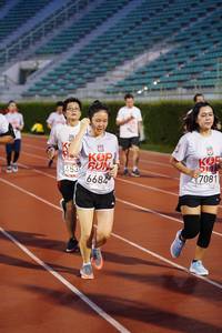 BIB: 453, 6684, 7081
                            <button type="button" onclick="openModal(6097590)" class="btn btn-primary btn-sm float-right btn-popup" data-toggle="modal" data-target=".modal-high-quality">
                        <i class="fas fa-shopping-cart"></i> Add to Cart
                    </button>
                                            <button type="button" onclick="isThisMe(6097590, true)" class="btn btn-success btn-sm float-right btn-popup btn-isme hidden" data-toggle="tooltip" data-placement="bottom" title="นี่คือรูปของคุณใช่ไหม คลิกที่นี่เพื่อเอาเข้าอัลบั้ม">
                        <i class="fas fa-plus"></i> Add to album
                    </button>
                    <button type="button" onclick="isThisMe(6097590, false)" class="btn btn-warning btn-sm float-right btn-popup btn-isnotme hidden">
                        <i class="fas fa-ban"></i> Remove from album
                    </button>