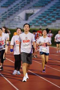 BIB: 6249, 8120
                            <button type="button" onclick="openModal(6098578)" class="btn btn-primary btn-sm float-right btn-popup" data-toggle="modal" data-target=".modal-high-quality">
                        <i class="fas fa-shopping-cart"></i> Add to Cart
                    </button>
                                            <button type="button" onclick="isThisMe(6098578, true)" class="btn btn-success btn-sm float-right btn-popup btn-isme hidden" data-toggle="tooltip" data-placement="bottom" title="นี่คือรูปของคุณใช่ไหม คลิกที่นี่เพื่อเอาเข้าอัลบั้ม">
                        <i class="fas fa-plus"></i> Add to album
                    </button>
                    <button type="button" onclick="isThisMe(6098578, false)" class="btn btn-warning btn-sm float-right btn-popup btn-isnotme hidden">
                        <i class="fas fa-ban"></i> Remove from album
                    </button>