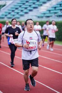 BIB: 007, 201
                            <button type="button" onclick="openModal(6090591)" class="btn btn-primary btn-sm float-right btn-popup" data-toggle="modal" data-target=".modal-high-quality">
                        <i class="fas fa-shopping-cart"></i> Add to Cart
                    </button>
                                            <button type="button" onclick="isThisMe(6090591, true)" class="btn btn-success btn-sm float-right btn-popup btn-isme hidden" data-toggle="tooltip" data-placement="bottom" title="นี่คือรูปของคุณใช่ไหม คลิกที่นี่เพื่อเอาเข้าอัลบั้ม">
                        <i class="fas fa-plus"></i> Add to album
                    </button>
                    <button type="button" onclick="isThisMe(6090591, false)" class="btn btn-warning btn-sm float-right btn-popup btn-isnotme hidden">
                        <i class="fas fa-ban"></i> Remove from album
                    </button>