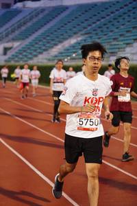 BIB: 5750
                            <button type="button" onclick="openModal(6098095)" class="btn btn-primary btn-sm float-right btn-popup" data-toggle="modal" data-target=".modal-high-quality">
                        <i class="fas fa-shopping-cart"></i> Add to Cart
                    </button>
                                            <button type="button" onclick="isThisMe(6098095, true)" class="btn btn-success btn-sm float-right btn-popup btn-isme hidden" data-toggle="tooltip" data-placement="bottom" title="นี่คือรูปของคุณใช่ไหม คลิกที่นี่เพื่อเอาเข้าอัลบั้ม">
                        <i class="fas fa-plus"></i> Add to album
                    </button>
                    <button type="button" onclick="isThisMe(6098095, false)" class="btn btn-warning btn-sm float-right btn-popup btn-isnotme hidden">
                        <i class="fas fa-ban"></i> Remove from album
                    </button>