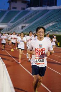 BIB: 4560
                            <button type="button" onclick="openModal(6097763)" class="btn btn-primary btn-sm float-right btn-popup" data-toggle="modal" data-target=".modal-high-quality">
                        <i class="fas fa-shopping-cart"></i> Add to Cart
                    </button>
                                            <button type="button" onclick="isThisMe(6097763, true)" class="btn btn-success btn-sm float-right btn-popup btn-isme hidden" data-toggle="tooltip" data-placement="bottom" title="นี่คือรูปของคุณใช่ไหม คลิกที่นี่เพื่อเอาเข้าอัลบั้ม">
                        <i class="fas fa-plus"></i> Add to album
                    </button>
                    <button type="button" onclick="isThisMe(6097763, false)" class="btn btn-warning btn-sm float-right btn-popup btn-isnotme hidden">
                        <i class="fas fa-ban"></i> Remove from album
                    </button>