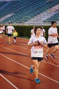 BIB: 604, 201, 8115
                            <button type="button" onclick="openModal(6097843)" class="btn btn-primary btn-sm float-right btn-popup" data-toggle="modal" data-target=".modal-high-quality">
                        <i class="fas fa-shopping-cart"></i> Add to Cart
                    </button>
                                            <button type="button" onclick="isThisMe(6097843, true)" class="btn btn-success btn-sm float-right btn-popup btn-isme hidden" data-toggle="tooltip" data-placement="bottom" title="นี่คือรูปของคุณใช่ไหม คลิกที่นี่เพื่อเอาเข้าอัลบั้ม">
                        <i class="fas fa-plus"></i> Add to album
                    </button>
                    <button type="button" onclick="isThisMe(6097843, false)" class="btn btn-warning btn-sm float-right btn-popup btn-isnotme hidden">
                        <i class="fas fa-ban"></i> Remove from album
                    </button>