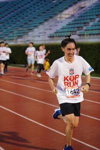 BIB: 1642
                            <button type="button" onclick="openModal(6097959)" class="btn btn-primary btn-sm float-right btn-popup" data-toggle="modal" data-target=".modal-high-quality">
                        <i class="fas fa-shopping-cart"></i> Add to Cart
                    </button>
                                            <button type="button" onclick="isThisMe(6097959, true)" class="btn btn-success btn-sm float-right btn-popup btn-isme hidden" data-toggle="tooltip" data-placement="bottom" title="นี่คือรูปของคุณใช่ไหม คลิกที่นี่เพื่อเอาเข้าอัลบั้ม">
                        <i class="fas fa-plus"></i> Add to album
                    </button>
                    <button type="button" onclick="isThisMe(6097959, false)" class="btn btn-warning btn-sm float-right btn-popup btn-isnotme hidden">
                        <i class="fas fa-ban"></i> Remove from album
                    </button>