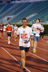 BIB: 019, 1232
                            <button type="button" onclick="openModal(6097562)" class="btn btn-primary btn-sm float-right btn-popup" data-toggle="modal" data-target=".modal-high-quality">
                        <i class="fas fa-shopping-cart"></i> Add to Cart
                    </button>
                                            <button type="button" onclick="isThisMe(6097562, true)" class="btn btn-success btn-sm float-right btn-popup btn-isme hidden" data-toggle="tooltip" data-placement="bottom" title="นี่คือรูปของคุณใช่ไหม คลิกที่นี่เพื่อเอาเข้าอัลบั้ม">
                        <i class="fas fa-plus"></i> Add to album
                    </button>
                    <button type="button" onclick="isThisMe(6097562, false)" class="btn btn-warning btn-sm float-right btn-popup btn-isnotme hidden">
                        <i class="fas fa-ban"></i> Remove from album
                    </button>