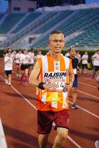 BIB: 234
                            <button type="button" onclick="openModal(6097937)" class="btn btn-primary btn-sm float-right btn-popup" data-toggle="modal" data-target=".modal-high-quality">
                        <i class="fas fa-shopping-cart"></i> Add to Cart
                    </button>
                                            <button type="button" onclick="isThisMe(6097937, true)" class="btn btn-success btn-sm float-right btn-popup btn-isme hidden" data-toggle="tooltip" data-placement="bottom" title="นี่คือรูปของคุณใช่ไหม คลิกที่นี่เพื่อเอาเข้าอัลบั้ม">
                        <i class="fas fa-plus"></i> Add to album
                    </button>
                    <button type="button" onclick="isThisMe(6097937, false)" class="btn btn-warning btn-sm float-right btn-popup btn-isnotme hidden">
                        <i class="fas fa-ban"></i> Remove from album
                    </button>