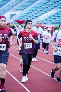 BIB: 9051, 039
                            <button type="button" onclick="openModal(6090388)" class="btn btn-primary btn-sm float-right btn-popup" data-toggle="modal" data-target=".modal-high-quality">
                        <i class="fas fa-shopping-cart"></i> Add to Cart
                    </button>
                                            <button type="button" onclick="isThisMe(6090388, true)" class="btn btn-success btn-sm float-right btn-popup btn-isme hidden" data-toggle="tooltip" data-placement="bottom" title="นี่คือรูปของคุณใช่ไหม คลิกที่นี่เพื่อเอาเข้าอัลบั้ม">
                        <i class="fas fa-plus"></i> Add to album
                    </button>
                    <button type="button" onclick="isThisMe(6090388, false)" class="btn btn-warning btn-sm float-right btn-popup btn-isnotme hidden">
                        <i class="fas fa-ban"></i> Remove from album
                    </button>