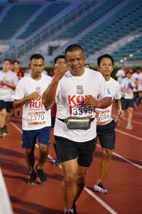 BIB: 3395, 5086, 2370
                            <button type="button" onclick="openModal(6097882)" class="btn btn-primary btn-sm float-right btn-popup" data-toggle="modal" data-target=".modal-high-quality">
                        <i class="fas fa-shopping-cart"></i> Add to Cart
                    </button>
                                            <button type="button" onclick="isThisMe(6097882, true)" class="btn btn-success btn-sm float-right btn-popup btn-isme hidden" data-toggle="tooltip" data-placement="bottom" title="นี่คือรูปของคุณใช่ไหม คลิกที่นี่เพื่อเอาเข้าอัลบั้ม">
                        <i class="fas fa-plus"></i> Add to album
                    </button>
                    <button type="button" onclick="isThisMe(6097882, false)" class="btn btn-warning btn-sm float-right btn-popup btn-isnotme hidden">
                        <i class="fas fa-ban"></i> Remove from album
                    </button>