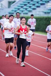 BIB: 6677, 3902
                            <button type="button" onclick="openModal(6090329)" class="btn btn-primary btn-sm float-right btn-popup" data-toggle="modal" data-target=".modal-high-quality">
                        <i class="fas fa-shopping-cart"></i> Add to Cart
                    </button>
                                            <button type="button" onclick="isThisMe(6090329, true)" class="btn btn-success btn-sm float-right btn-popup btn-isme hidden" data-toggle="tooltip" data-placement="bottom" title="นี่คือรูปของคุณใช่ไหม คลิกที่นี่เพื่อเอาเข้าอัลบั้ม">
                        <i class="fas fa-plus"></i> Add to album
                    </button>
                    <button type="button" onclick="isThisMe(6090329, false)" class="btn btn-warning btn-sm float-right btn-popup btn-isnotme hidden">
                        <i class="fas fa-ban"></i> Remove from album
                    </button>