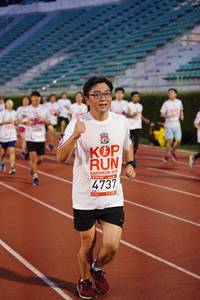 BIB: 4737
                            <button type="button" onclick="openModal(6097961)" class="btn btn-primary btn-sm float-right btn-popup" data-toggle="modal" data-target=".modal-high-quality">
                        <i class="fas fa-shopping-cart"></i> Add to Cart
                    </button>
                                            <button type="button" onclick="isThisMe(6097961, true)" class="btn btn-success btn-sm float-right btn-popup btn-isme hidden" data-toggle="tooltip" data-placement="bottom" title="นี่คือรูปของคุณใช่ไหม คลิกที่นี่เพื่อเอาเข้าอัลบั้ม">
                        <i class="fas fa-plus"></i> Add to album
                    </button>
                    <button type="button" onclick="isThisMe(6097961, false)" class="btn btn-warning btn-sm float-right btn-popup btn-isnotme hidden">
                        <i class="fas fa-ban"></i> Remove from album
                    </button>