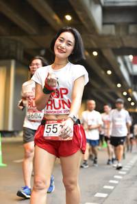 BIB: 8604, 201
                            <button type="button" onclick="openModal(5862850)" class="btn btn-primary btn-sm float-right btn-popup" data-toggle="modal" data-target=".modal-high-quality">
                        <i class="fas fa-shopping-cart"></i> Add to Cart
                    </button>
                                            <button type="button" onclick="isThisMe(5862850, true)" class="btn btn-success btn-sm float-right btn-popup btn-isme hidden" data-toggle="tooltip" data-placement="bottom" title="นี่คือรูปของคุณใช่ไหม คลิกที่นี่เพื่อเอาเข้าอัลบั้ม">
                        <i class="fas fa-plus"></i> Add to album
                    </button>
                    <button type="button" onclick="isThisMe(5862850, false)" class="btn btn-warning btn-sm float-right btn-popup btn-isnotme hidden">
                        <i class="fas fa-ban"></i> Remove from album
                    </button>