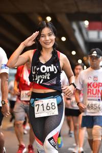 BIB: 7168, 6854
                            <button type="button" onclick="openModal(5863501)" class="btn btn-primary btn-sm float-right btn-popup" data-toggle="modal" data-target=".modal-high-quality">
                        <i class="fas fa-shopping-cart"></i> Add to Cart
                    </button>
                                            <button type="button" onclick="isThisMe(5863501, true)" class="btn btn-success btn-sm float-right btn-popup btn-isme hidden" data-toggle="tooltip" data-placement="bottom" title="นี่คือรูปของคุณใช่ไหม คลิกที่นี่เพื่อเอาเข้าอัลบั้ม">
                        <i class="fas fa-plus"></i> Add to album
                    </button>
                    <button type="button" onclick="isThisMe(5863501, false)" class="btn btn-warning btn-sm float-right btn-popup btn-isnotme hidden">
                        <i class="fas fa-ban"></i> Remove from album
                    </button>