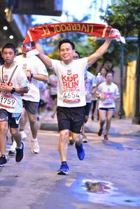 BIB: 4654, 1759
                            <button type="button" onclick="openModal(5865305)" class="btn btn-primary btn-sm float-right btn-popup" data-toggle="modal" data-target=".modal-high-quality">
                        <i class="fas fa-shopping-cart"></i> Add to Cart
                    </button>
                                            <button type="button" onclick="isThisMe(5865305, true)" class="btn btn-success btn-sm float-right btn-popup btn-isme hidden" data-toggle="tooltip" data-placement="bottom" title="นี่คือรูปของคุณใช่ไหม คลิกที่นี่เพื่อเอาเข้าอัลบั้ม">
                        <i class="fas fa-plus"></i> Add to album
                    </button>
                    <button type="button" onclick="isThisMe(5865305, false)" class="btn btn-warning btn-sm float-right btn-popup btn-isnotme hidden">
                        <i class="fas fa-ban"></i> Remove from album
                    </button>