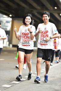 BIB: 4050, 4055
                            <button type="button" onclick="openModal(5870793)" class="btn btn-primary btn-sm float-right btn-popup" data-toggle="modal" data-target=".modal-high-quality">
                        <i class="fas fa-shopping-cart"></i> Add to Cart
                    </button>
                                            <button type="button" onclick="isThisMe(5870793, true)" class="btn btn-success btn-sm float-right btn-popup btn-isme hidden" data-toggle="tooltip" data-placement="bottom" title="นี่คือรูปของคุณใช่ไหม คลิกที่นี่เพื่อเอาเข้าอัลบั้ม">
                        <i class="fas fa-plus"></i> Add to album
                    </button>
                    <button type="button" onclick="isThisMe(5870793, false)" class="btn btn-warning btn-sm float-right btn-popup btn-isnotme hidden">
                        <i class="fas fa-ban"></i> Remove from album
                    </button>