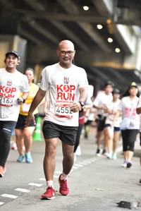 BIB: 2163, 4552
                            <button type="button" onclick="openModal(5873214)" class="btn btn-primary btn-sm float-right btn-popup" data-toggle="modal" data-target=".modal-high-quality">
                        <i class="fas fa-shopping-cart"></i> Add to Cart
                    </button>
                                            <button type="button" onclick="isThisMe(5873214, true)" class="btn btn-success btn-sm float-right btn-popup btn-isme hidden" data-toggle="tooltip" data-placement="bottom" title="นี่คือรูปของคุณใช่ไหม คลิกที่นี่เพื่อเอาเข้าอัลบั้ม">
                        <i class="fas fa-plus"></i> Add to album
                    </button>
                    <button type="button" onclick="isThisMe(5873214, false)" class="btn btn-warning btn-sm float-right btn-popup btn-isnotme hidden">
                        <i class="fas fa-ban"></i> Remove from album
                    </button>