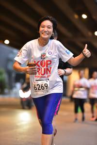 BIB: 209, 6269
                            <button type="button" onclick="openModal(5863271)" class="btn btn-primary btn-sm float-right btn-popup" data-toggle="modal" data-target=".modal-high-quality">
                        <i class="fas fa-shopping-cart"></i> Add to Cart
                    </button>
                                            <button type="button" onclick="isThisMe(5863271, true)" class="btn btn-success btn-sm float-right btn-popup btn-isme hidden" data-toggle="tooltip" data-placement="bottom" title="นี่คือรูปของคุณใช่ไหม คลิกที่นี่เพื่อเอาเข้าอัลบั้ม">
                        <i class="fas fa-plus"></i> Add to album
                    </button>
                    <button type="button" onclick="isThisMe(5863271, false)" class="btn btn-warning btn-sm float-right btn-popup btn-isnotme hidden">
                        <i class="fas fa-ban"></i> Remove from album
                    </button>