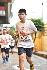 BIB: 4155
                            <button type="button" onclick="openModal(5864374)" class="btn btn-primary btn-sm float-right btn-popup" data-toggle="modal" data-target=".modal-high-quality">
                        <i class="fas fa-shopping-cart"></i> Add to Cart
                    </button>
                                            <button type="button" onclick="isThisMe(5864374, true)" class="btn btn-success btn-sm float-right btn-popup btn-isme hidden" data-toggle="tooltip" data-placement="bottom" title="นี่คือรูปของคุณใช่ไหม คลิกที่นี่เพื่อเอาเข้าอัลบั้ม">
                        <i class="fas fa-plus"></i> Add to album
                    </button>
                    <button type="button" onclick="isThisMe(5864374, false)" class="btn btn-warning btn-sm float-right btn-popup btn-isnotme hidden">
                        <i class="fas fa-ban"></i> Remove from album
                    </button>