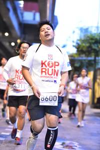 BIB: 201, 4311, 8600
                            <button type="button" onclick="openModal(5862810)" class="btn btn-primary btn-sm float-right btn-popup" data-toggle="modal" data-target=".modal-high-quality">
                        <i class="fas fa-shopping-cart"></i> Add to Cart
                    </button>
                                            <button type="button" onclick="isThisMe(5862810, true)" class="btn btn-success btn-sm float-right btn-popup btn-isme hidden" data-toggle="tooltip" data-placement="bottom" title="นี่คือรูปของคุณใช่ไหม คลิกที่นี่เพื่อเอาเข้าอัลบั้ม">
                        <i class="fas fa-plus"></i> Add to album
                    </button>
                    <button type="button" onclick="isThisMe(5862810, false)" class="btn btn-warning btn-sm float-right btn-popup btn-isnotme hidden">
                        <i class="fas fa-ban"></i> Remove from album
                    </button>