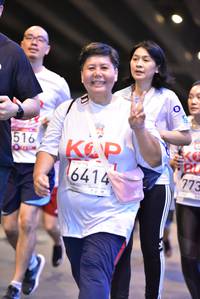 BIB: 6414, 516, 773
                            <button type="button" onclick="openModal(5861926)" class="btn btn-primary btn-sm float-right btn-popup" data-toggle="modal" data-target=".modal-high-quality">
                        <i class="fas fa-shopping-cart"></i> Add to Cart
                    </button>
                                            <button type="button" onclick="isThisMe(5861926, true)" class="btn btn-success btn-sm float-right btn-popup btn-isme hidden" data-toggle="tooltip" data-placement="bottom" title="นี่คือรูปของคุณใช่ไหม คลิกที่นี่เพื่อเอาเข้าอัลบั้ม">
                        <i class="fas fa-plus"></i> Add to album
                    </button>
                    <button type="button" onclick="isThisMe(5861926, false)" class="btn btn-warning btn-sm float-right btn-popup btn-isnotme hidden">
                        <i class="fas fa-ban"></i> Remove from album
                    </button>