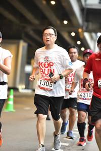 BIB: 1305, 4310
                            <button type="button" onclick="openModal(5865243)" class="btn btn-primary btn-sm float-right btn-popup" data-toggle="modal" data-target=".modal-high-quality">
                        <i class="fas fa-shopping-cart"></i> Add to Cart
                    </button>
                                            <button type="button" onclick="isThisMe(5865243, true)" class="btn btn-success btn-sm float-right btn-popup btn-isme hidden" data-toggle="tooltip" data-placement="bottom" title="นี่คือรูปของคุณใช่ไหม คลิกที่นี่เพื่อเอาเข้าอัลบั้ม">
                        <i class="fas fa-plus"></i> Add to album
                    </button>
                    <button type="button" onclick="isThisMe(5865243, false)" class="btn btn-warning btn-sm float-right btn-popup btn-isnotme hidden">
                        <i class="fas fa-ban"></i> Remove from album
                    </button>