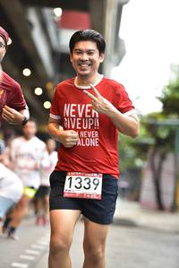 BIB: 1339
                            <button type="button" onclick="openModal(5864886)" class="btn btn-primary btn-sm float-right btn-popup" data-toggle="modal" data-target=".modal-high-quality">
                        <i class="fas fa-shopping-cart"></i> Add to Cart
                    </button>
                                            <button type="button" onclick="isThisMe(5864886, true)" class="btn btn-success btn-sm float-right btn-popup btn-isme hidden" data-toggle="tooltip" data-placement="bottom" title="นี่คือรูปของคุณใช่ไหม คลิกที่นี่เพื่อเอาเข้าอัลบั้ม">
                        <i class="fas fa-plus"></i> Add to album
                    </button>
                    <button type="button" onclick="isThisMe(5864886, false)" class="btn btn-warning btn-sm float-right btn-popup btn-isnotme hidden">
                        <i class="fas fa-ban"></i> Remove from album
                    </button>