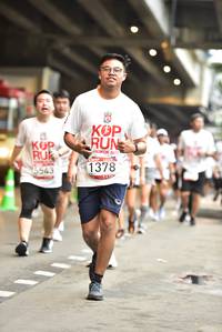 BIB: 5543, 1378
                            <button type="button" onclick="openModal(5866139)" class="btn btn-primary btn-sm float-right btn-popup" data-toggle="modal" data-target=".modal-high-quality">
                        <i class="fas fa-shopping-cart"></i> Add to Cart
                    </button>
                                            <button type="button" onclick="isThisMe(5866139, true)" class="btn btn-success btn-sm float-right btn-popup btn-isme hidden" data-toggle="tooltip" data-placement="bottom" title="นี่คือรูปของคุณใช่ไหม คลิกที่นี่เพื่อเอาเข้าอัลบั้ม">
                        <i class="fas fa-plus"></i> Add to album
                    </button>
                    <button type="button" onclick="isThisMe(5866139, false)" class="btn btn-warning btn-sm float-right btn-popup btn-isnotme hidden">
                        <i class="fas fa-ban"></i> Remove from album
                    </button>