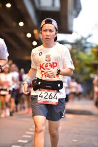 BIB: 4264
                            <button type="button" onclick="openModal(5862752)" class="btn btn-primary btn-sm float-right btn-popup" data-toggle="modal" data-target=".modal-high-quality">
                        <i class="fas fa-shopping-cart"></i> Add to Cart
                    </button>
                                            <button type="button" onclick="isThisMe(5862752, true)" class="btn btn-success btn-sm float-right btn-popup btn-isme hidden" data-toggle="tooltip" data-placement="bottom" title="นี่คือรูปของคุณใช่ไหม คลิกที่นี่เพื่อเอาเข้าอัลบั้ม">
                        <i class="fas fa-plus"></i> Add to album
                    </button>
                    <button type="button" onclick="isThisMe(5862752, false)" class="btn btn-warning btn-sm float-right btn-popup btn-isnotme hidden">
                        <i class="fas fa-ban"></i> Remove from album
                    </button>