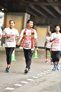 BIB: 3200, 201, 3689, 369
                            <button type="button" onclick="openModal(5871071)" class="btn btn-primary btn-sm float-right btn-popup" data-toggle="modal" data-target=".modal-high-quality">
                        <i class="fas fa-shopping-cart"></i> Add to Cart
                    </button>
                                            <button type="button" onclick="isThisMe(5871071, true)" class="btn btn-success btn-sm float-right btn-popup btn-isme hidden" data-toggle="tooltip" data-placement="bottom" title="นี่คือรูปของคุณใช่ไหม คลิกที่นี่เพื่อเอาเข้าอัลบั้ม">
                        <i class="fas fa-plus"></i> Add to album
                    </button>
                    <button type="button" onclick="isThisMe(5871071, false)" class="btn btn-warning btn-sm float-right btn-popup btn-isnotme hidden">
                        <i class="fas fa-ban"></i> Remove from album
                    </button>