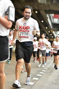 BIB: 2998
                            <button type="button" onclick="openModal(5864815)" class="btn btn-primary btn-sm float-right btn-popup" data-toggle="modal" data-target=".modal-high-quality">
                        <i class="fas fa-shopping-cart"></i> Add to Cart
                    </button>
                                            <button type="button" onclick="isThisMe(5864815, true)" class="btn btn-success btn-sm float-right btn-popup btn-isme hidden" data-toggle="tooltip" data-placement="bottom" title="นี่คือรูปของคุณใช่ไหม คลิกที่นี่เพื่อเอาเข้าอัลบั้ม">
                        <i class="fas fa-plus"></i> Add to album
                    </button>
                    <button type="button" onclick="isThisMe(5864815, false)" class="btn btn-warning btn-sm float-right btn-popup btn-isnotme hidden">
                        <i class="fas fa-ban"></i> Remove from album
                    </button>