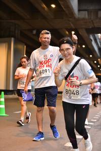 BIB: 6091, 8283, 8048
                            <button type="button" onclick="openModal(5864653)" class="btn btn-primary btn-sm float-right btn-popup" data-toggle="modal" data-target=".modal-high-quality">
                        <i class="fas fa-shopping-cart"></i> Add to Cart
                    </button>
                                            <button type="button" onclick="isThisMe(5864653, true)" class="btn btn-success btn-sm float-right btn-popup btn-isme hidden" data-toggle="tooltip" data-placement="bottom" title="นี่คือรูปของคุณใช่ไหม คลิกที่นี่เพื่อเอาเข้าอัลบั้ม">
                        <i class="fas fa-plus"></i> Add to album
                    </button>
                    <button type="button" onclick="isThisMe(5864653, false)" class="btn btn-warning btn-sm float-right btn-popup btn-isnotme hidden">
                        <i class="fas fa-ban"></i> Remove from album
                    </button>