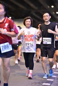 BIB: 7900, 7916, 7881
                            <button type="button" onclick="openModal(5861455)" class="btn btn-primary btn-sm float-right btn-popup" data-toggle="modal" data-target=".modal-high-quality">
                        <i class="fas fa-shopping-cart"></i> Add to Cart
                    </button>
                                            <button type="button" onclick="isThisMe(5861455, true)" class="btn btn-success btn-sm float-right btn-popup btn-isme hidden" data-toggle="tooltip" data-placement="bottom" title="นี่คือรูปของคุณใช่ไหม คลิกที่นี่เพื่อเอาเข้าอัลบั้ม">
                        <i class="fas fa-plus"></i> Add to album
                    </button>
                    <button type="button" onclick="isThisMe(5861455, false)" class="btn btn-warning btn-sm float-right btn-popup btn-isnotme hidden">
                        <i class="fas fa-ban"></i> Remove from album
                    </button>